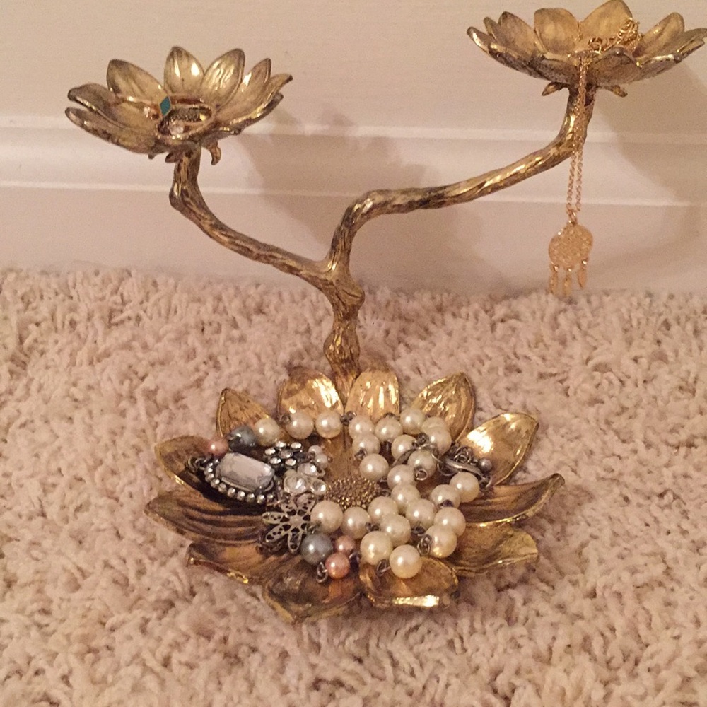 Jewelry Stand